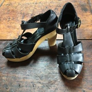 Madewell heeled wooden clogs